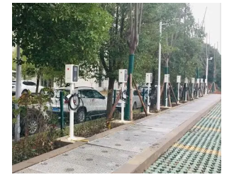 湖北省荊州市城區首個居民小區充電樁投運